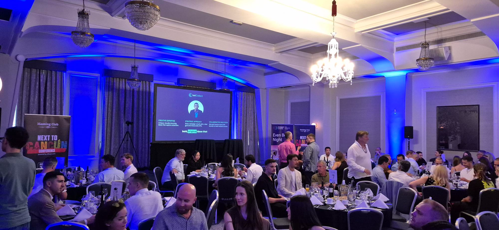 Networking at VIP Affiliate Dinner hosted by AffPapa during iGB London 2025